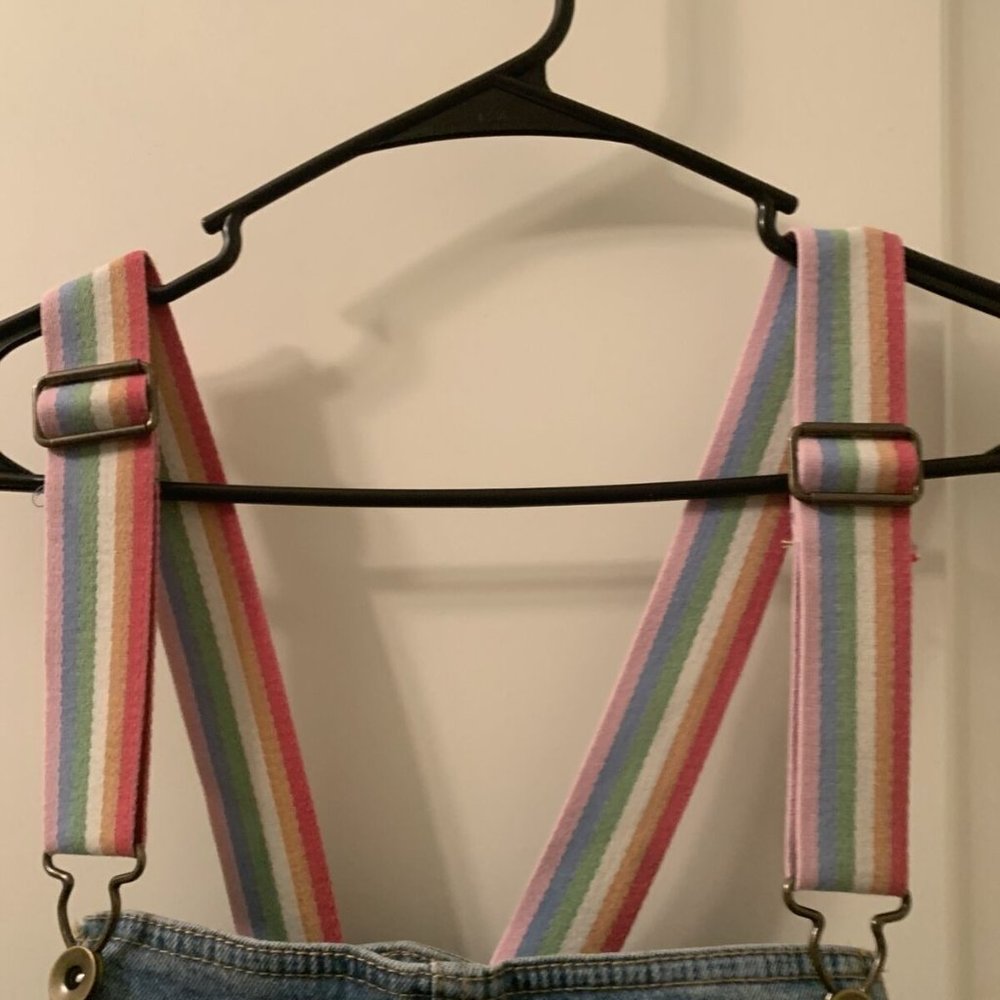 Take Pride Rainbow QUEEN Blue Denim Bib Short Overalls Rainbow Straps Size Large - Picture 6 of 7